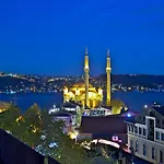 Crowne Plaza - Ortakoy Bosphorus By Ihg 5*