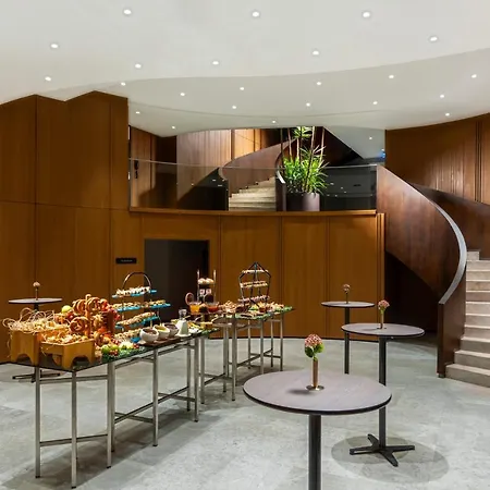 Crowne Plaza - Ortakoy Bosphorus By Ihg Hotell