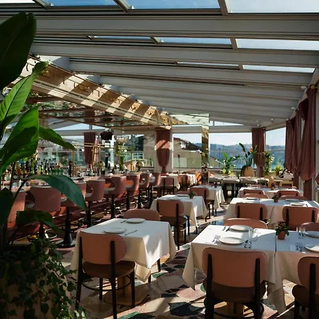 Crowne Plaza - Ortakoy Bosphorus By Ihg Hotell