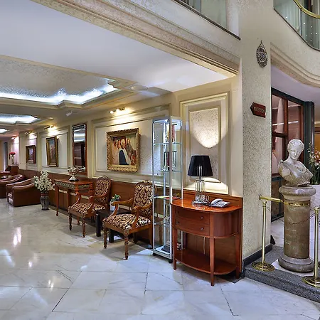 Crowne Plaza - Ortakoy Bosphorus By Ihg Estambul