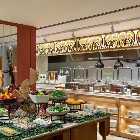 Отель Crowne Plaza - Ortakoy Bosphorus By Ihg