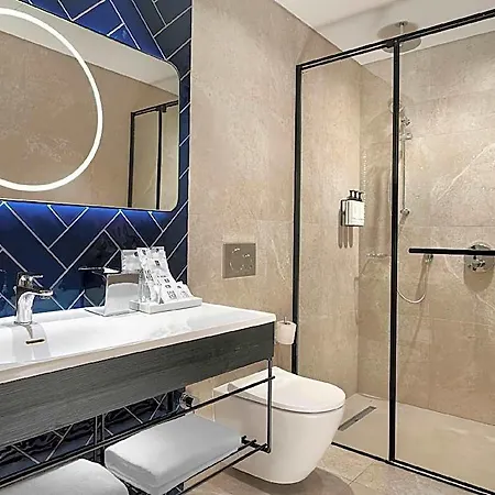 Hotell Crowne Plaza - Ortakoy Bosphorus By Ihg 5*