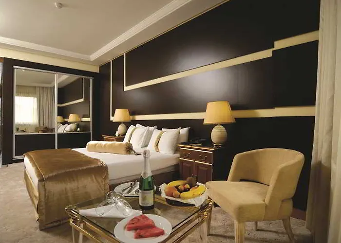 Hotel Crowne Plaza - Ortakoy Bosphorus By Ihg