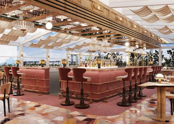 Отель Crowne Plaza - Ortakoy Bosphorus By Ihg 5*